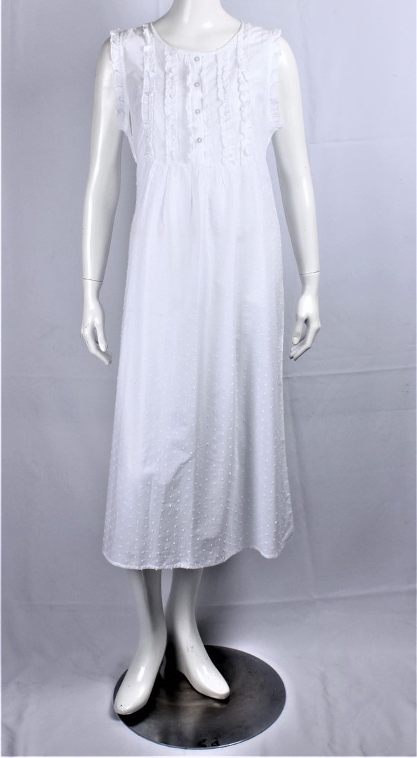 Alice & Lily sleeveless nightie w swiss dot and ruffle front white STYLE :AL/ND-420 image 0